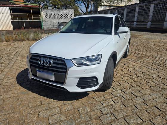 AUDI Q3 1.4 TFSI AMBIENTE GASOLINA 4P S TRONIC AUDI Q3 1.4 TFSI AMBIENTE GASOLINA 4P S TRONIC
